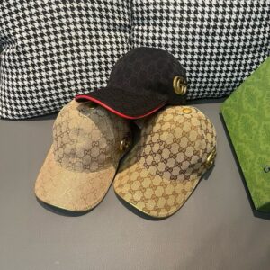 【AT1680】包装布袋つき、Gucci(グッチ)の新作オリジナル野球帽、メタルダブルG、店内最新作、帆布素材+上質な牛革！質は抜群で、基本的なヘッドサイズ56、パッチ調節可能。
