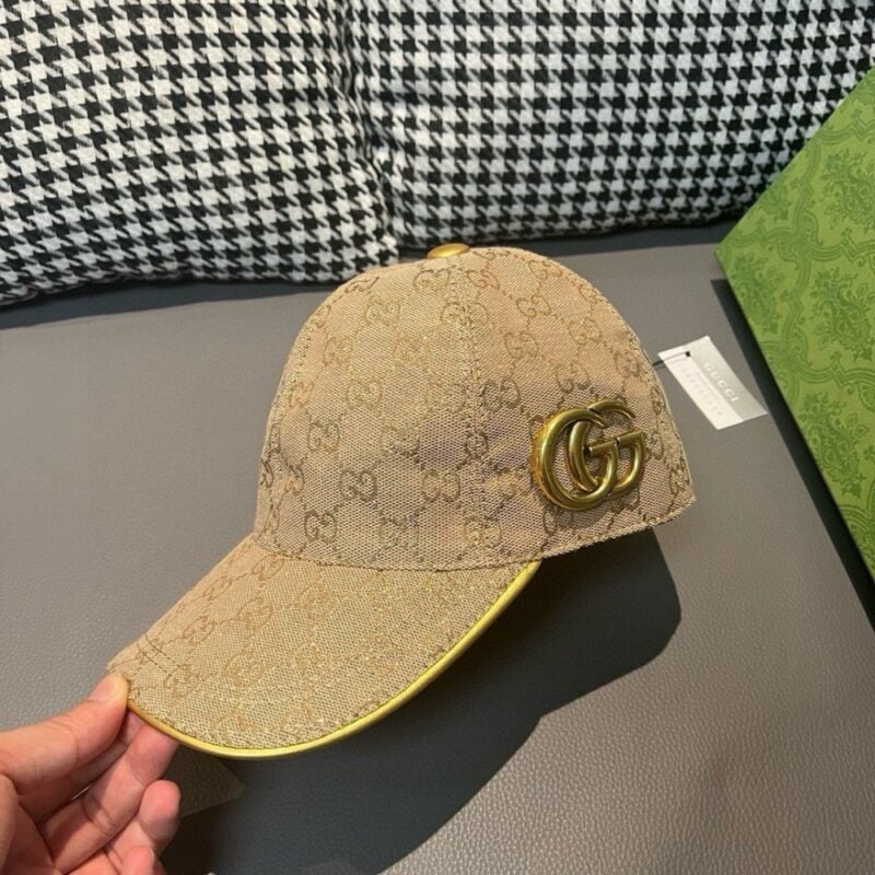 【AT1681】パッケージ付きの布袋と、Gucci（グッチ）の新しいオリジナルの野球帽、金属製のダブルG、最新の店頭仕様、キャンバス生地+最上級の牛革を使用！品質が素晴らしく、基本的な頭囲は56ですが、パッチを調整できます。