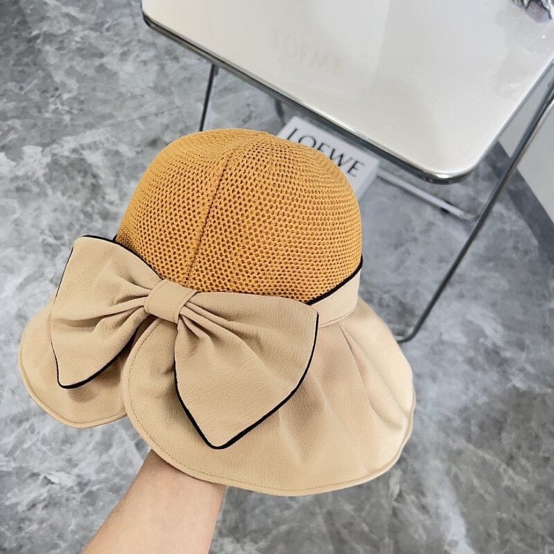 【AT1694】💛防塵バッグ付き【CHANELシャネル】2024年の新作ブラックジェリーウィーブ漁帽、大きなつばでとてもアクセントが効いており、目を閉じても手に取りたくなる一品です。