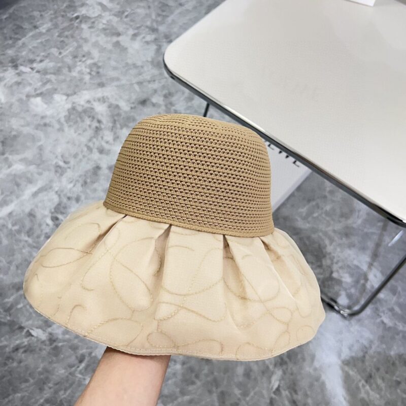 【AT1698】💛防塵袋付き【CHANELシャネル】2024年モデルの大きなつばが折りたためる日除けフィッシャーマンハット ～シンプルで上品な🔅シャネル風日除け帽子、日焼け効果が抜群、自在に折りたたんでも形が崩れない