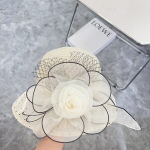 【AT1700】シャネル（Chanel）の2024年の新作オーガンザドット柄のリゾートスタイルのペンハット、ストリートや旅行用の一品。