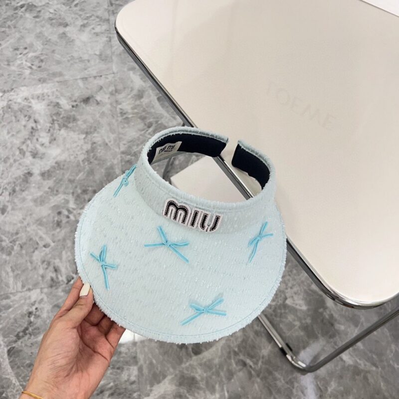 【AT1704】MIUMIUの2024夏の新作、蝶ネクタイが可愛らしい日除け帽子🔅特別なデザイン、夏のおすすめ 商品