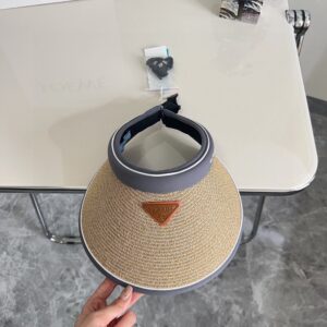 【AT1718】プラダの2024夏の新作、カラーブロックデザインの高品質編み帽子～男女兼用～、日差しを遮ってUV対策にも最適なアイテム💛防塵袋付き