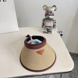 【AT1720】PRADA（プラダ）2024年の夏の新作、カラーブロックの高品質な編み込み素材のサンハットが登場しました。男女兼用で、日差しや紫外線からお肌を守ります。