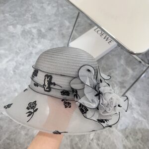 【AT1723】【YSLイヴ・サンローラン】2024年新作のユージェンシャ度假風ハット帽子、街や旅行にピッタリのアイテム。