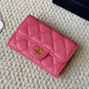 【AT1744】最もクラシックなカードケース、コインケース、シャネルのクラシックフラップカードホルダー。キャビアスキン、カードケースとコインケースが一体化されており、裏側にポケットが付いています。