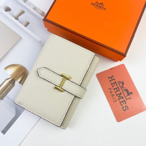 【AT1759】Epsomカーフスキンのミニウォレット「Hermes Bearn wallet」