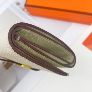 【AT1759】Epsomカーフスキンのミニウォレット「Hermes Bearn wallet」