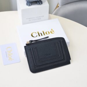 【AT1836】ChloeブランドのクラシックMarcieウォレット、ビンテージ金具とタッセルチャーム
