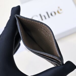 【AT1839】ChloeブランドのクラシックなMarcie財布、復古的な金具とスエードのタッセル。