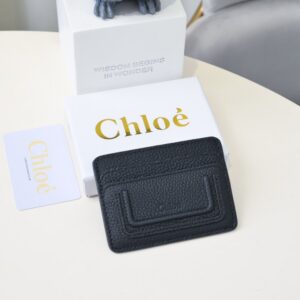 【AT1839】ChloeブランドのクラシックなMarcie財布、復古的な金具とスエードのタッセル。
