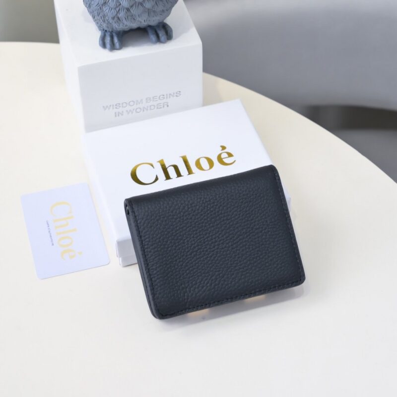 【AT1840】ChloeのクラシックMarcie財布、レトロな金具とスエードフリンジディテール