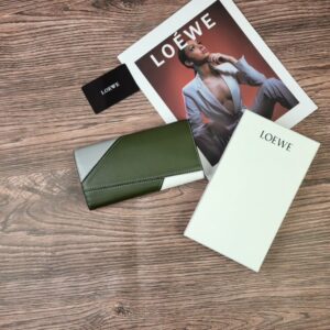 【AT1848】LOEWE ロエベ パズルロングホリゾンタルウォレット