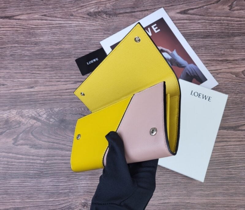 【AT1849】LOEWEパズルロングホリゾンタルウォレット