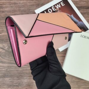 【AT1850】LOEWE（ロエベ）のパズル長財布