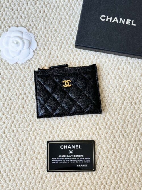 【AT1872】Chanel シャネルの単一のカードケース、4枚のカード、小銭が入る、手で持つことができ、バッグに入れることができ、収納が便利でコンパクトでかわいいミニカードケース、牛革製造。