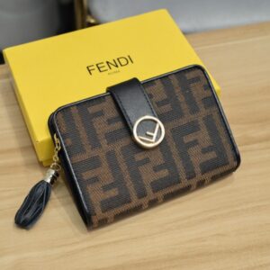 【AT1892】Fendi財布の人気アイテム、二つ折り財布。
