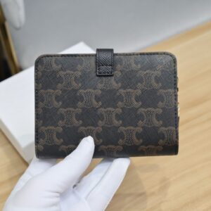【AT1893】CELINE ショートウォレット 三つ折り財布 セリーヌ 新入荷 素敵で大人気の激安財布 代引き可