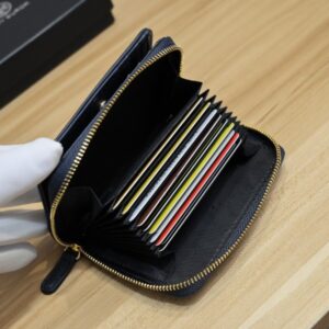 【AT1894】Tory Burchの新しいモダンユーティリティ財布カードホルダー。