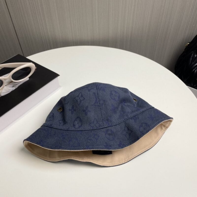 【AT2042】LV Louis Vuitton ルイ・ヴィトンの人気のある両面着用可能なフィッシャーマンハット