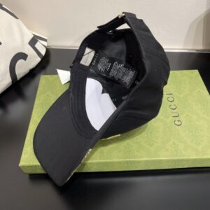 【AT2048】Gucci コラボキャップ♥️GUCCI🧢公式サイトの新商品、野球キャップ、オリジナル品質が熱い登場🔥🎩 手作りが非常に精巧で高級感があります！控えめな贅沢さ、持ち運びに便利！