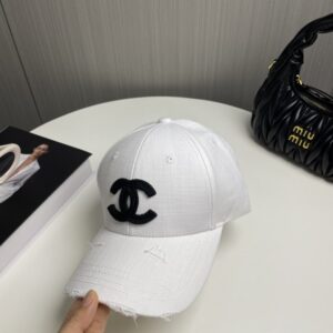 【AT2058】シャネルCHANELの新製品の野球帽、ロゴ入りのクラシックでシンプルなデザインで、ファッション感のあるカジュアルデザイン。