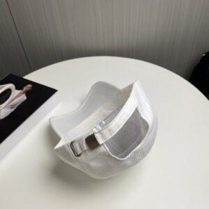 【AT2058】シャネルCHANELの新製品の野球帽、ロゴ入りのクラシックでシンプルなデザインで、ファッション感のあるカジュアルデザイン。