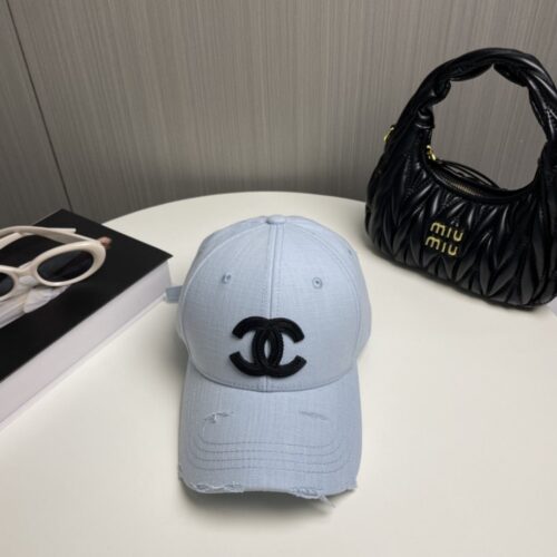 【AT2061】Chanel シャネルの新作野球帽、ロゴがシンプルでクラシックで、ファッションとカジュアルを融合したデザイン。