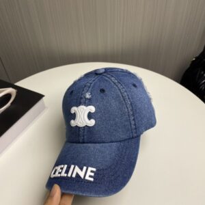 【AT2064】CELINEセリーヌの新しいデニムベースボールキャップ🧢は防塵袋と一緒に。ストリートで着用する必需品で、すぐに手に入れてください！