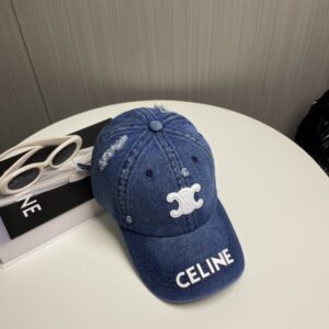 【AT2064】CELINEセリーヌの新しいデニムベースボールキャップ🧢は防塵袋と一緒に。ストリートで着用する必需品で、すぐに手に入れてください！