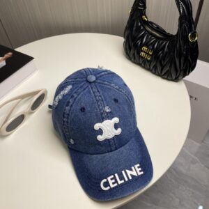 【AT2064】CELINEセリーヌの新しいデニムベースボールキャップ🧢は防塵袋と一緒に。ストリートで着用する必需品で、すぐに手に入れてください！