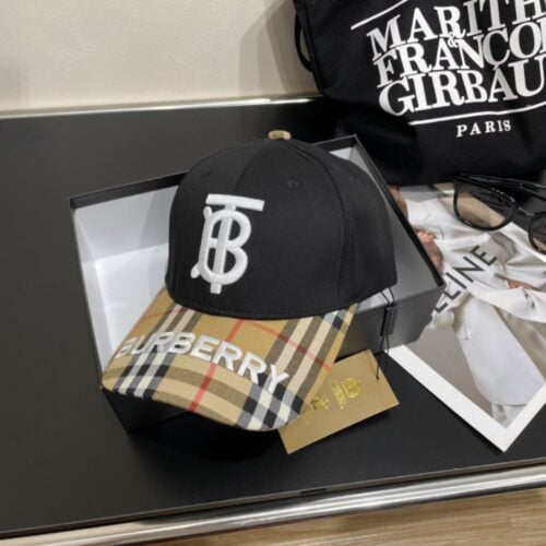 【AT2065】Burberry（バーバリー）オリジナルの野球帽。専門店で人気のある純綿裏地で軽く通気性があります。完璧なフォルム、工場の品質、独自の実物撮影、男女兼用！防塵袋付き。