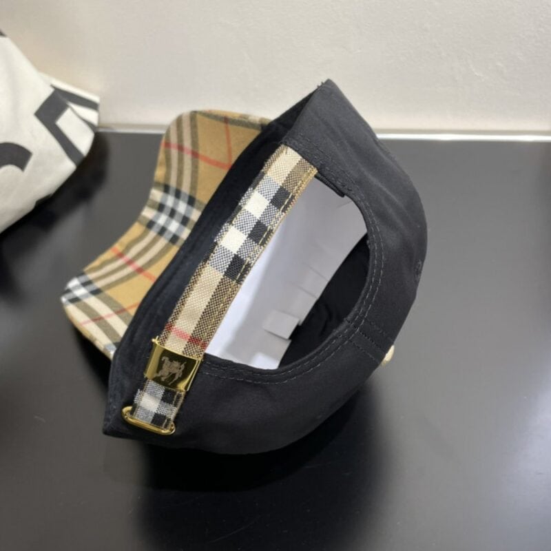 【AT2065】Burberry（バーバリー）オリジナルの野球帽。専門店で人気のある純綿裏地で軽く通気性があります。完璧なフォルム、工場の品質、独自の実物撮影、男女兼用！防塵袋付き。