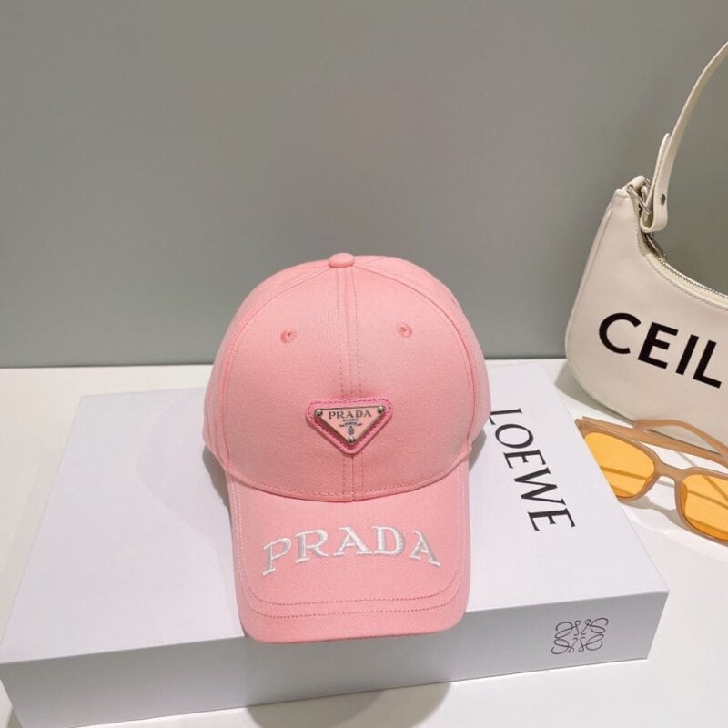 【AT2069】Prada 💛防塵バッグ付き【プラダ】春夏の新作ブランド刺繍つきベースボールキャップ、新作入荷、ブランドアイテムは非常に相性が良いです、ぜひ手に入れてください！