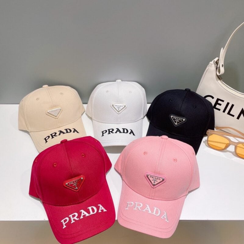 【AT2070】Prada 💛防塵バッグ付き【プラダ】春夏の新作ラグジュアリー刺繍ベースボールキャップ、新作入荷、一流ブランドのアイテムはコーディネートしやすいです、お早めにゲットしてください！