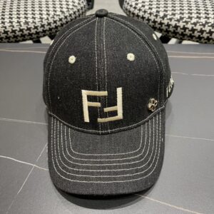 【AT2079】FENDIフェンディ 早秋の花柄シリーズのベースボールキャップ🧢、クラシックなFFロゴアイテム、品質の良いスタイリングアイテム、素晴らしい品質。
