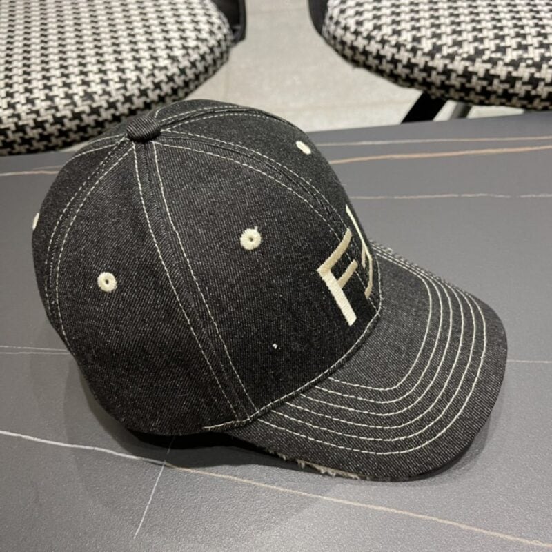 【AT2079】FENDIフェンディ 早秋の花柄シリーズのベースボールキャップ🧢、クラシックなFFロゴアイテム、品質の良いスタイリングアイテム、素晴らしい品質。