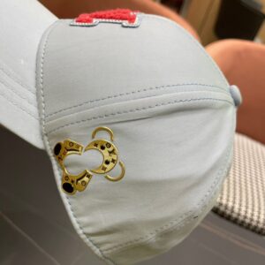 【AT2085】Louis Vuitton LV ルイ・ヴィトンの新しいLV野球帽、重厚な作りで合わせやすいデザイン🤗男女兼用！たくさん使えるアイテム！