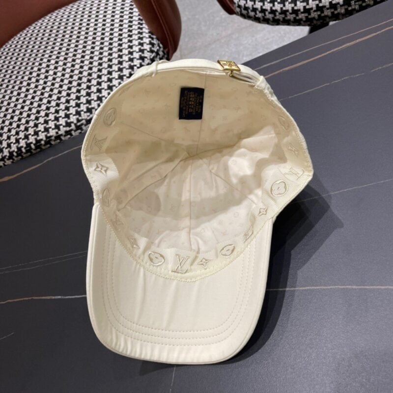 【AT2086】Louis Vuitton LV ルイ・ヴィトンの新しいLVベースボールキャップ、重労働で作られた万能アイテム🤗男女兼用！大量生産！