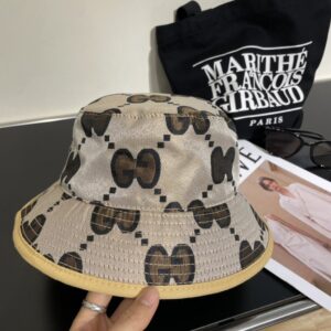 【AT2094】GUCCIのフィッシャーマンハット、公式ウェブサイト新商品、フィッシャーマンハットの単品品質が熱烈な登場🔥🎩クラフトマンシップは非常に精巧で、高級で上品なスタイル！控えめな贅沢さ、持ち運びが便利！ランニング量！
