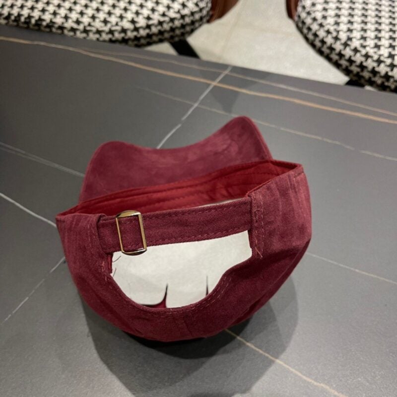 【AT2115】Pradaプラダ2024新作のキャップ、男女兼用のベースボールキャップ、高級オーダーメイド、サイズ57cm