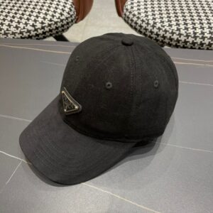 【AT2116】Pradaプラダ2024新しいキャップ、男女兼用のベースボールキャップ、高級オーダーメイド、頭周り57cm