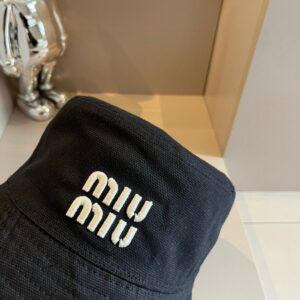 【AT2123】miumiuの新しいフィッシャーマンハット、男女兼用、頭囲57cm前後