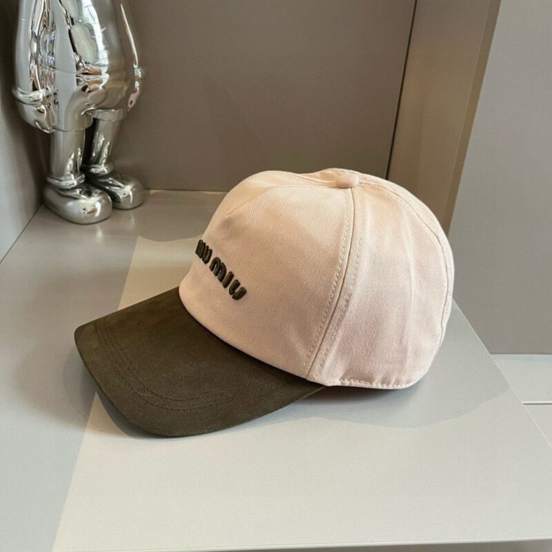 【AT2126】miumiu公式のベースボールキャップ、キャンバスキャップ、頭囲57cm