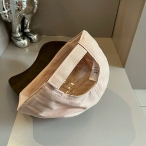 【AT2126】miumiu公式のベースボールキャップ、キャンバスキャップ、頭囲57cm