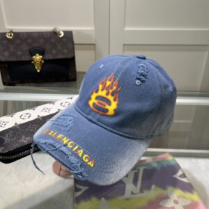 【AT2137】Balenciaga公式ウェブサイト新商品 バレンシアガの新しいベースボールキャップ
