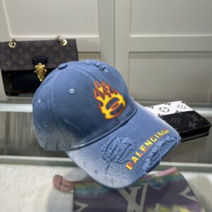 【AT2137】Balenciaga公式ウェブサイト新商品 バレンシアガの新しいベースボールキャップ