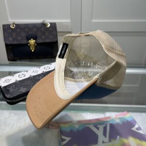 【AT2141】Balenciagaオフィシャルサイトの新作、バレンシアガの新しいベースボールキャップ、即座に出荷可能🧢シンプルなメッシュキャップ
