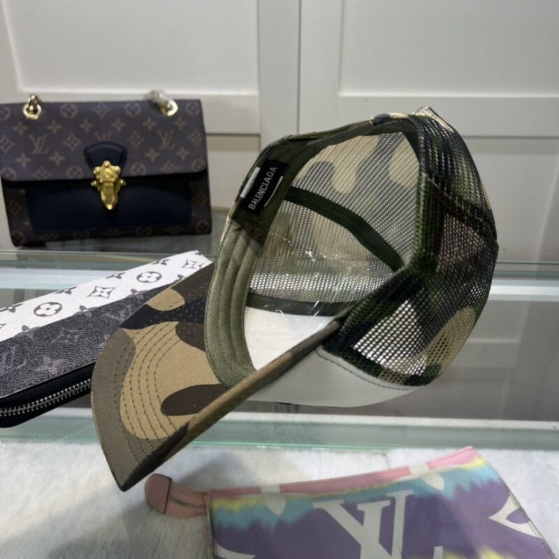 【AT2142】Balenciaga公式サイトの新作バレット帽、バレンシアガ最新の野球帽、在庫あり即発送🧢シンプルなメッシュ帽
