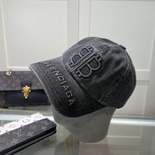 【AT2145】Balenciaga公式ウェブサイトの新商品。バレンシアガの新しいベースボールキャップ。在庫があるので、すぐに発送します🧢シンプルでスタイリッシュでとてもかわいい帽子！カップル用！